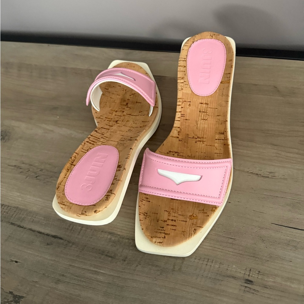 3juin Cutout-Detail Mules / Low Heel / Slip on Style Shoes / Size 37.5